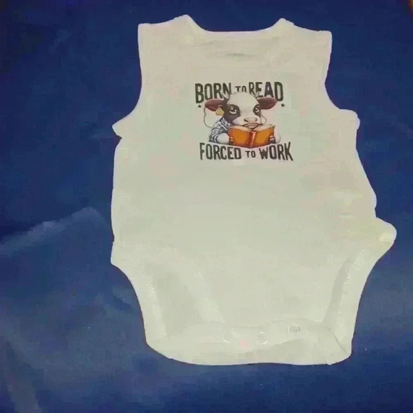 NWOT - Handmade White New Born Bodysuit - Born To Read Forced To Work - Picture 2 of 5